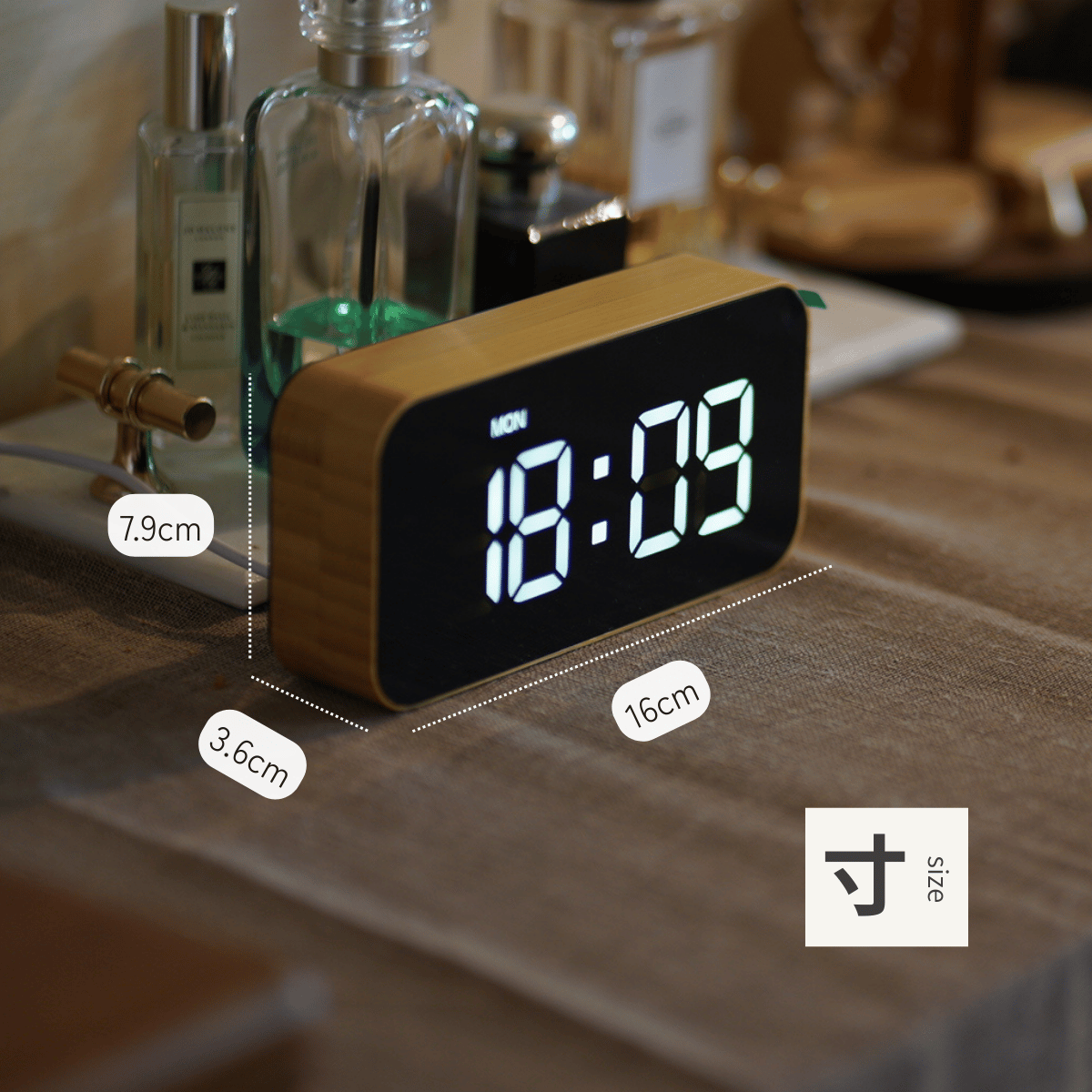 竹フレームデジタル時計(ネオンカラーライトつき)