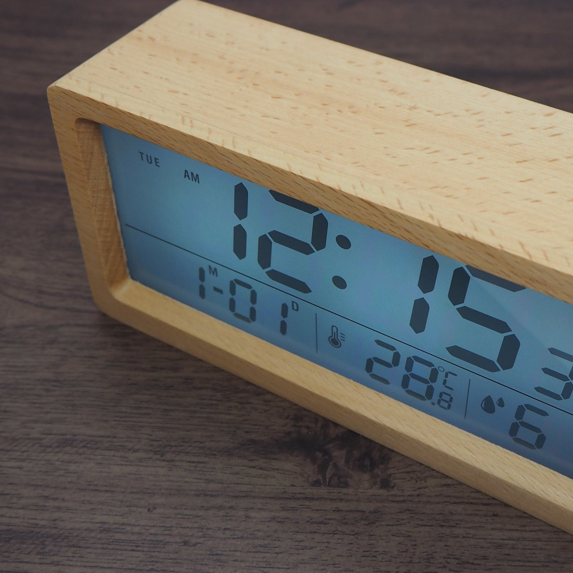 天然木材デジタル時計Lの上部写真